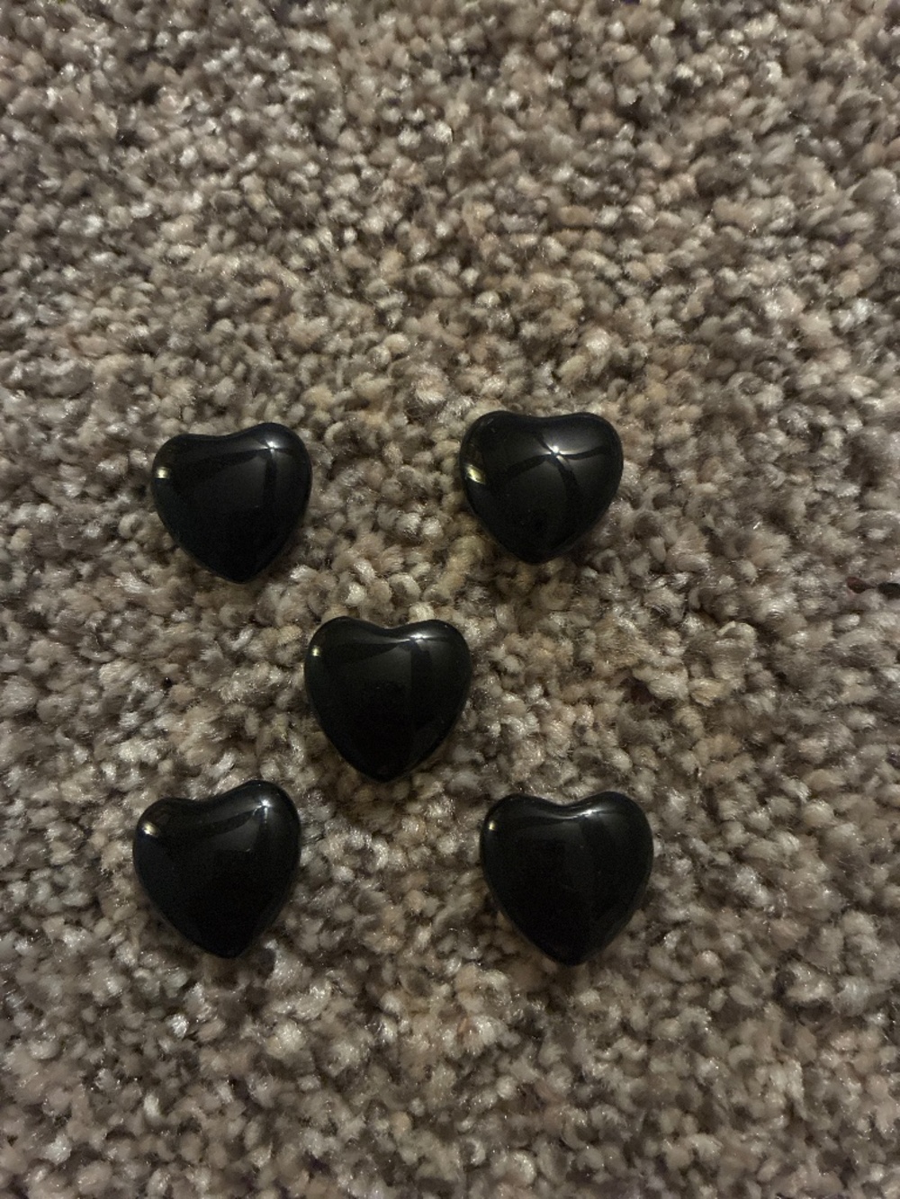 5x Obsidian Hearts - Picture 1 of 2